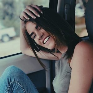 Meet your Posher, Kendall